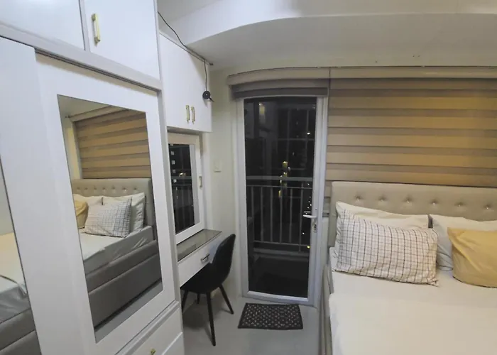 1br Deluxe Pool View With Balcony * Manila