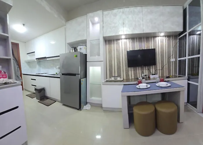 1br Deluxe Pool View With Balcony Manila